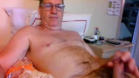 Snapshot of bennybutterfly007 chatting on 06-22-26, 07:27 bennybutterfly007 online show from 06-22-26, 07:27