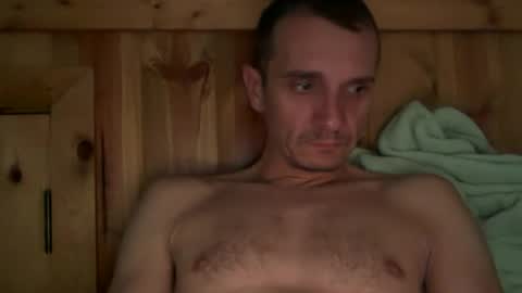 Snapshot of bennymn chatting on 07-08-26, 01:59 benny and innocentvixon online show from 07-08-26, 01:59