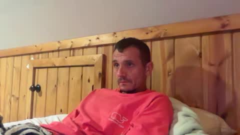 Snapshot of bennymn chatting on 07-19-26, 03:32 benny and innocentvixon online show from 07-19-26, 03:32