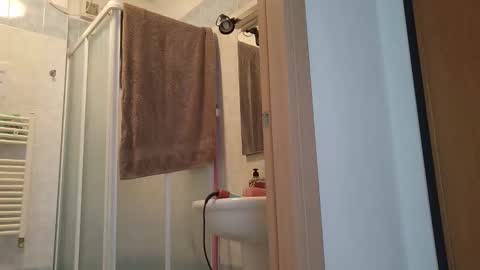 berechucky online show from 05-16-26, 01:32