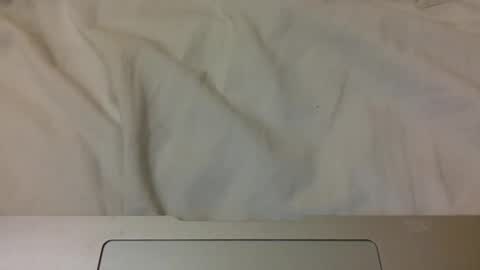 tixxie  online show from 04-23-26, 04:09