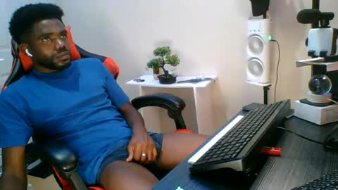 Suamys online show from 07-30-26, 08:02