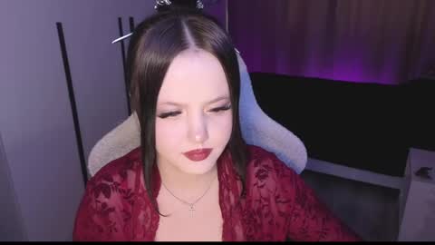 Betty online show from 05-28-26, 01:41