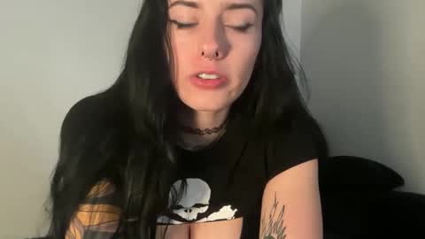 bexbex945874 online show from 12-17-25, 02:06