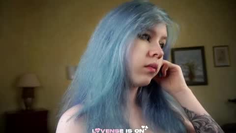 Eliz online show from 05-23-26, 02:39
