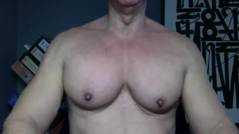 BGDKMUSCLEGUY - SELECTED BY CHATURBATE AS A TOP BROADCASTER FOR 2023 online show from 06-08-26, 05:13