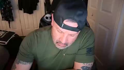 BiMilitaryMan online show from 03-08-26, 10:35