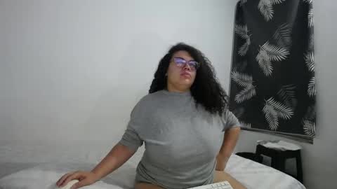 Snapshot of bianca_boobs chatting on 05-08-26, 09:14 Bianca Tuesday to Sunday from 2am to 6am UTC-5 online show from 05-08-26, 09:14
