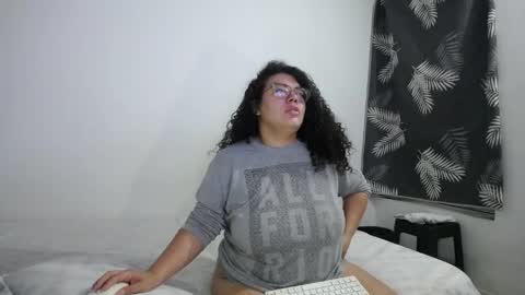 Snapshot of bianca_boobs chatting on 05-13-26, 09:06 Bianca Tuesday to Sunday from 2am to 6am UTC-5 online show from 05-13-26, 09:06