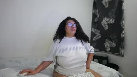 Snapshot of bianca_boobs chatting on 05-20-26, 09:15 Bianca Tuesday to Sunday from 2am to 6am UTC-5 online show from 05-20-26, 09:15