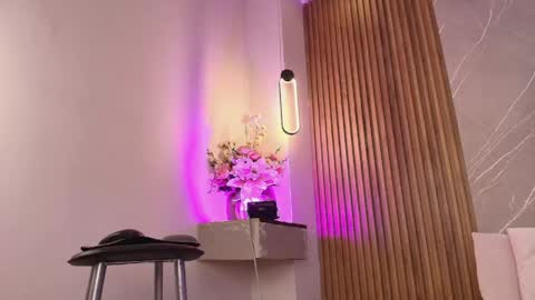 biancaa__18 online show from 05-27-26, 01:57
