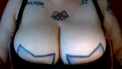 Snapshot of bianka_star_ chatting on 06-16-26, 01:47 bianca online show from 06-16-26, 01:47