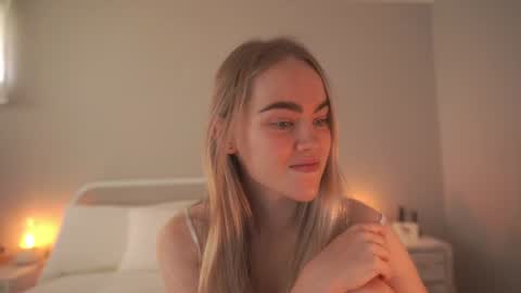 Snapshot of bibi_it_is chatting on 06-12-26, 03:16 Bibi online show from 06-12-26, 03:16