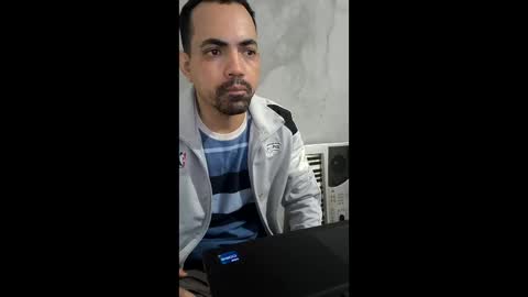 BigMike9inches online show from 05-04-26, 06:59