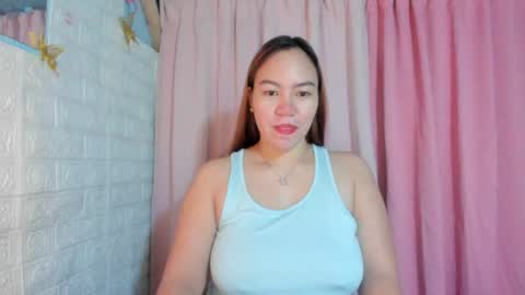 Snapshot of big_buttasian chatting on 06-25-26, 10:09 Grace - online show from 06-25-26, 10:09