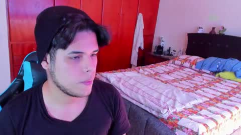 Logan Sprouse online show from 10-01-25, 06:58