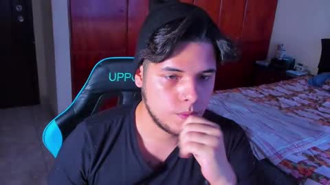 Logan Sprouse online show from 10-16-25, 07:48