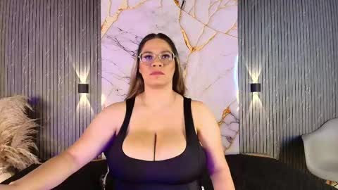 Tell me Sophia  online show from 04-12-26, 08:25