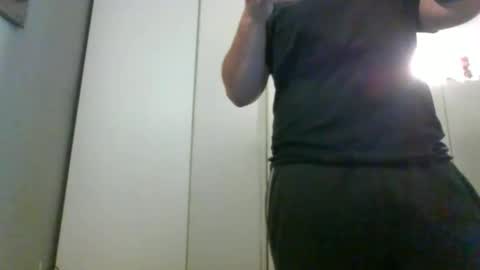 Snapshot of bigballsnojoke chatting on 03-30-26, 12:17 bigballsnojoke online show from 03-30-26, 12:17