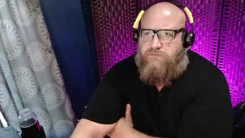 BigBear4Cuddles online show from 07-31-26, 11:15