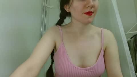 Isabella online show from 05-04-26, 04:58