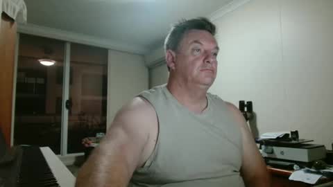 bigboybenny176 online show from 04-12-26, 01:38