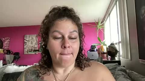 Snapshot of bigbreastsabrina chatting on 06-18-26, 04:44 BIG BREAST SABRINA online show from 06-18-26, 04:44