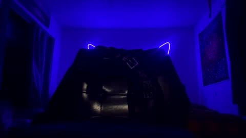 Snapshot of bigcawkdaddii chatting on 09-13-25, 08:03 Hunny online show from 09-13-25, 08:03