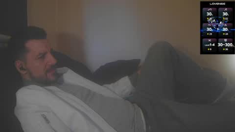 Jon - Im Straight online show from 04-30-26, 10:25