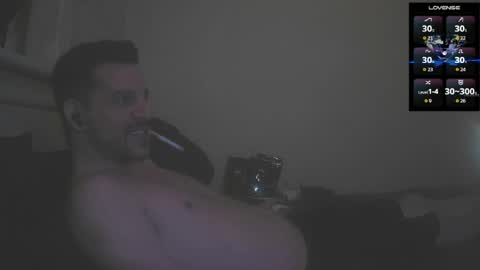 Jon - Im Straight online show from 05-13-26, 01:25