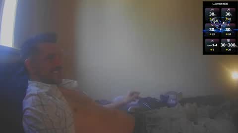 Jon - Im Straight online show from 05-18-26, 05:41