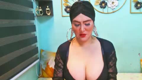 Flirty Sofia online show from 04-11-26, 05:50