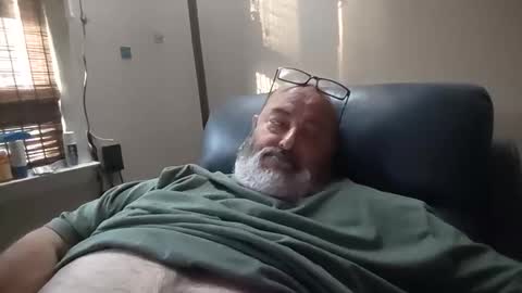 bigfuzzyteddybear online show from 04-29-26, 11:00