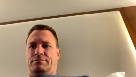 bigger22332233 online show from 07-12-26, 03:19