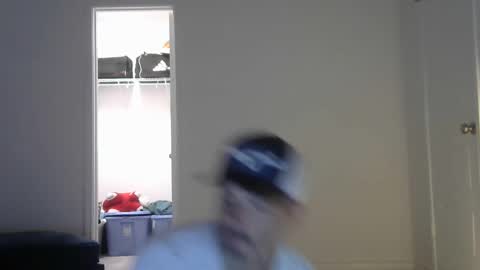 Gavin online show from 04-16-26, 05:08