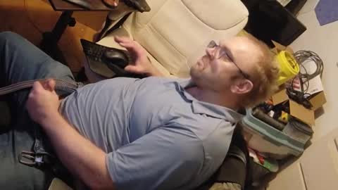 Snapshot of biggydee8989 chatting on 03-08-26, 08:01 biggydee8989 online show from 03-08-26, 08:01