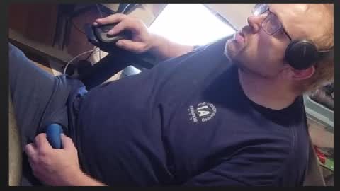 Snapshot of biggydee8989 chatting on 03-11-26, 08:42 biggydee8989 online show from 03-11-26, 08:42