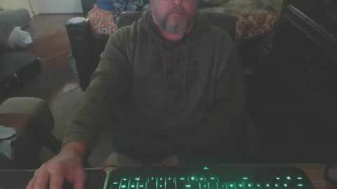bighugmugg online show from 11-09-25, 11:47