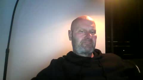 bigmike3339 online show from 12-30-24, 06:05