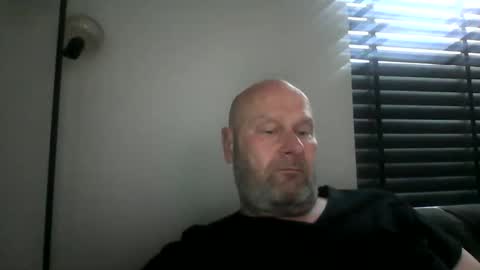 bigmike3339 online show from 02-10-26, 07:56
