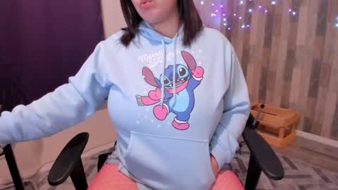 Snapshot of bigt3ti chatting on 01-24-25, 11:56 Nubia online show from 01-24-25, 11:56