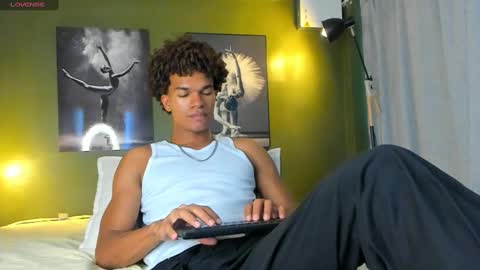 bigxxo online show from 12-15-24, 08:58