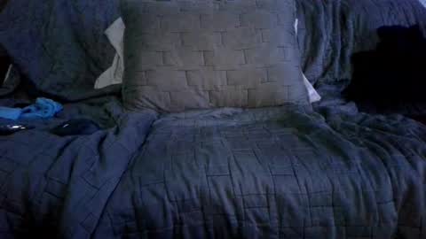 KinkyBiSlut online show from 10-19-25, 03:51