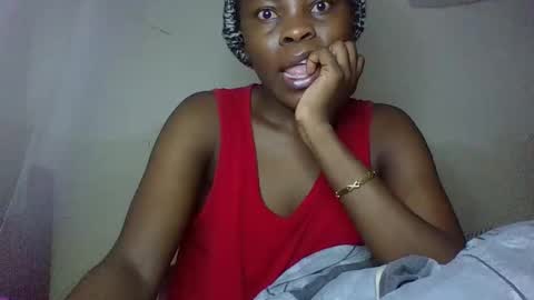 Snapshot of bilia_ebony chatting on 05-19-26, 05:14 Bilia online show from 05-19-26, 05:14