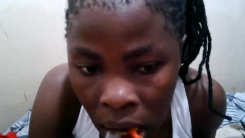 Snapshot of bilia_ebony chatting on 06-16-26, 10:29 Bilia online show from 06-16-26, 10:29