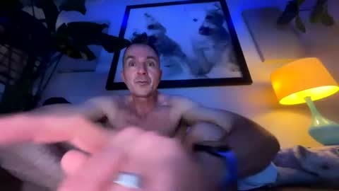 Snapshot of billyboy799 chatting on 07-19-26, 02:04 Billy online show from 07-19-26, 02:04