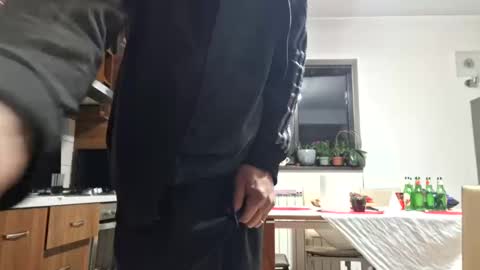 bisexdadd online show from 12-27-24, 03:20