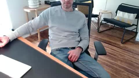 bisexy_man online show from 02-17-26, 06:47