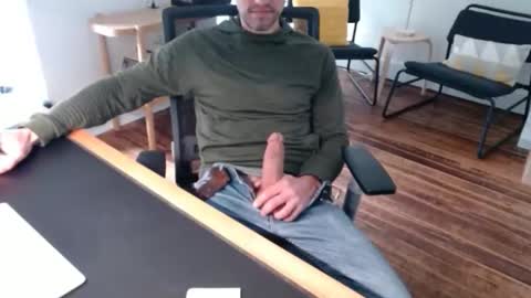 bisexy_man online show from 04-11-26, 05:06