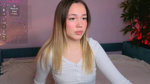 Julia online show from 05-24-26, 08:14